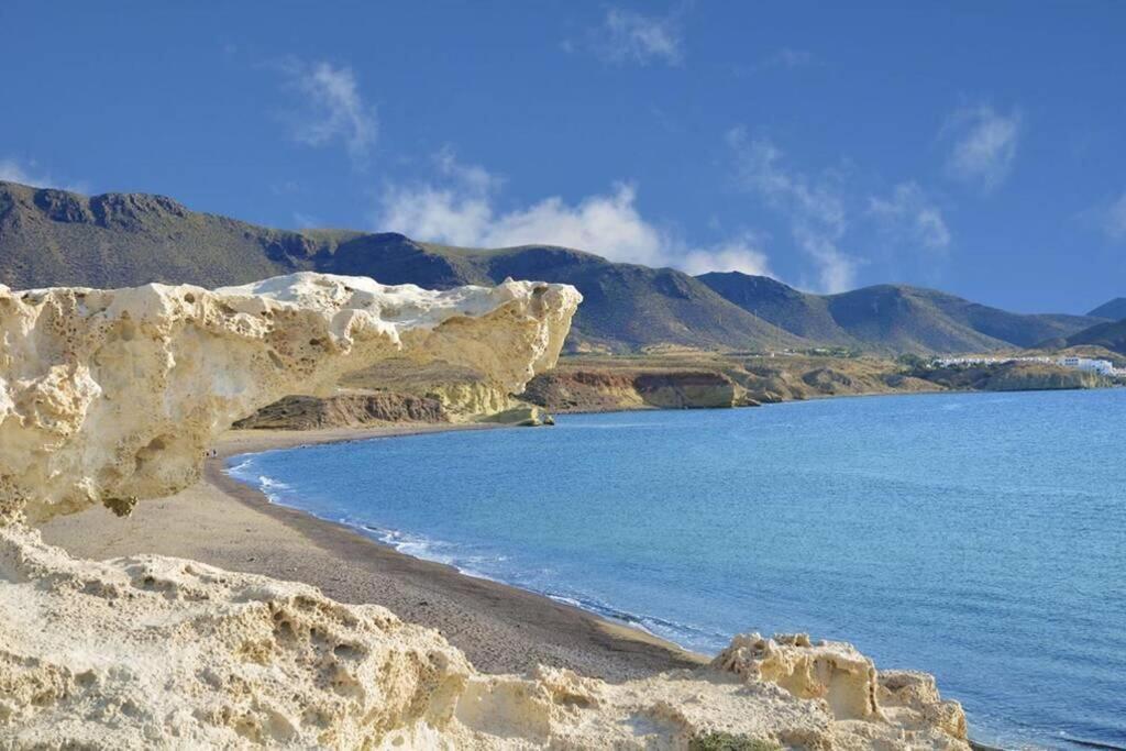 Atico Con Encanto En Cabo De Gata. A 100M De La Playa. Карбонерас Экстерьер фото